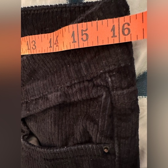 Levi’s Black Corduroy Pants - Picture 5 of 6